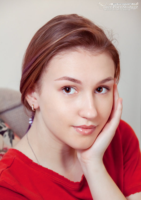 Анжела, 28